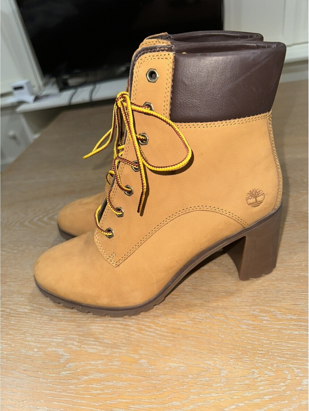 Timberland Women's Allington 3" High Heel Wheat Leather Boots A1HLS Size 9.5 NEW